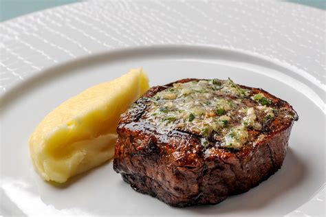 Pan Seared Filet Mignon with Garlic & Herb Compound Butter and Robuchon ...