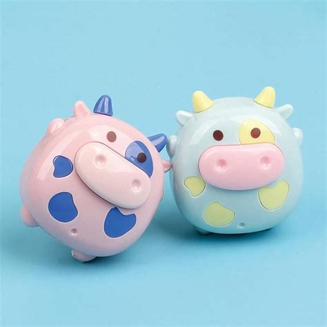 Random Style Little Cow Pencil Sharpeners. Cute-Shaped Pencil ...