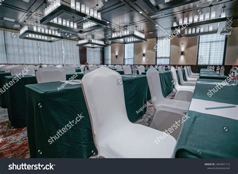 Board Room Meeting 的图像结果