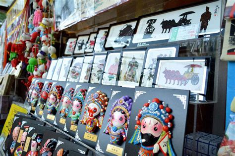 呈贡区买什么礼物最新素材