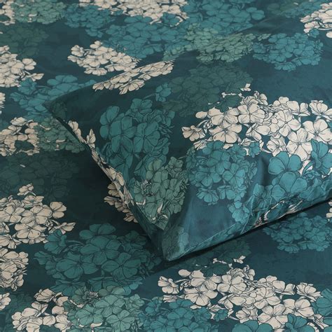 Luxury Organic Bedding in India | Whites of London – Whites Of London
