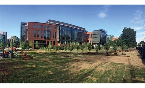 Georgia Tech Carnegie Building 的图像结果