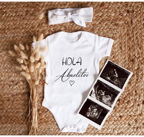 Bella Canvas with Hola Abuelitos, Spanish Pregnancy Announcement ...