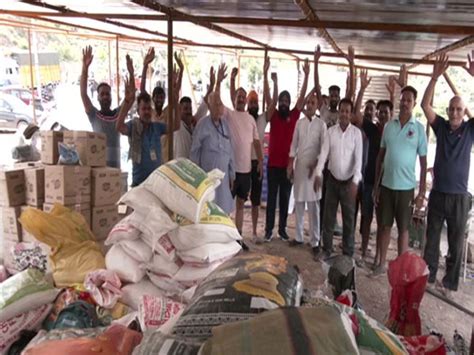 J-K: Langar committees begin preparation for Amarnath Yatra on Jammu ...