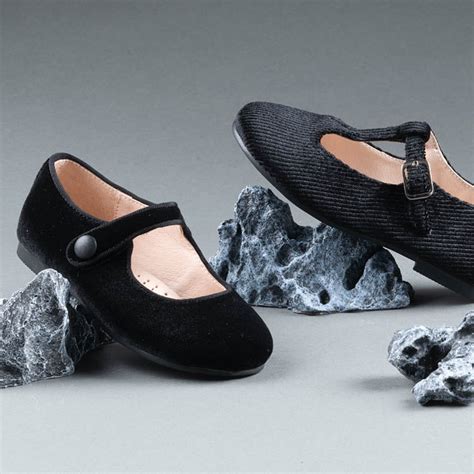 Girl Shoes 的图像结果