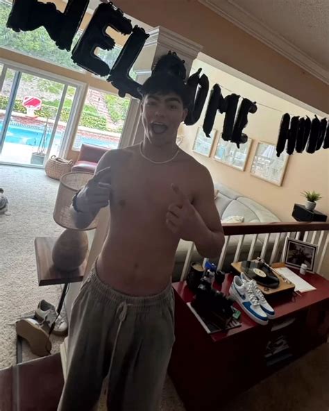 Picture of Malachi Barton in General Pictures - malachi-barton-1716649061.jpg | Teen Idols 4 You