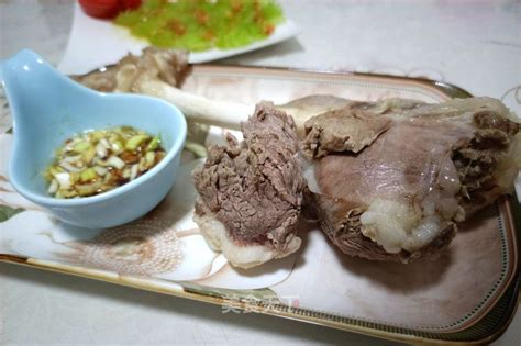天津市烤羊腿最好的地儿，水爆肚，羊脑，酱制品，筋头巴脑是特色 - YouTube