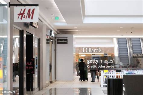 403 Lakewood Mall Stock Photos, High-Res Pictures, and Images - Getty ...
