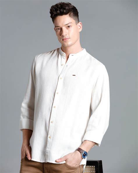 IDENTITI Men Slim Fit Mandarin Collar Checks Shirt In White