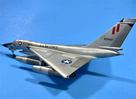 Italeri 1/72 B-58 Hustler : r/modelmakers