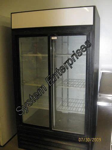 Hotel Equipment - Italian Ice cream Parlour Service Provider from New Delhi