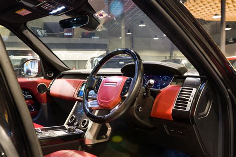 Used Excellently Driven Range Rover Vogue 4.4l: Luxury SUV