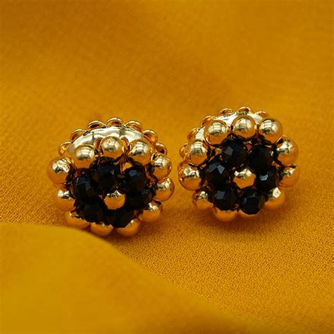 P.C. Chandra Jewellers 22KT (916) Yellow Gold Thushi Stud Earrings for ...