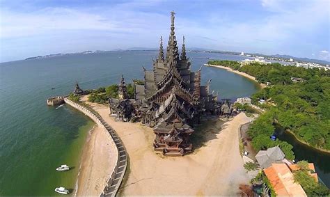 Thailand: Culture, Beaches, and Temple Wonders