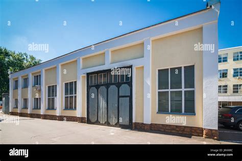 Old Office Building 的图像结果