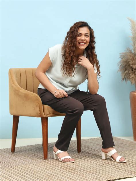 Buy Stylish Jeggings for Women Online - Global Republic