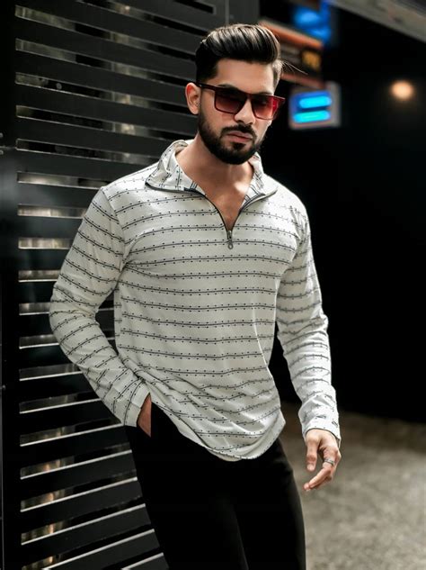 Gritstones White Broad Stripe Self Design T-Shirt