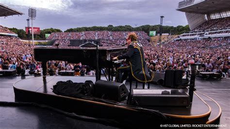 Your Chance to See Elton John at Dodger Stadium November 20, 2022 - DCN ...