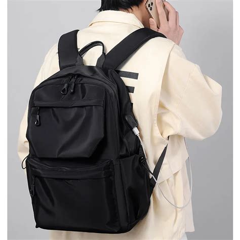 Backpacks 的图像结果