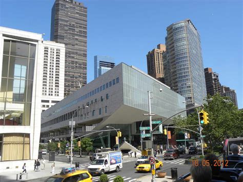 Juilliard School: Acceptance Rate, Tuition, Requirements, and More ...