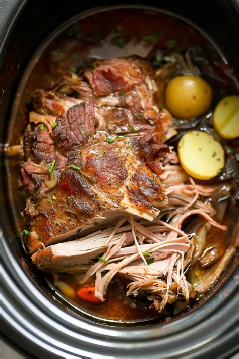 Slow Cooker Pork Pot Roast 的图像结果