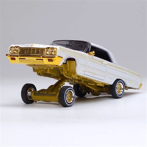 Fine Works 1:64 Chevrolet Impala Lowrider Metallic White - Pablos ...