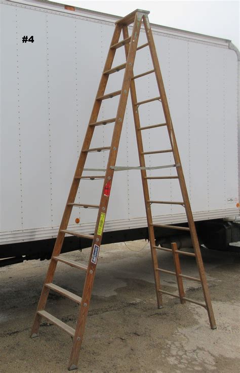 Used Ladders for Sale Near Me 的图像结果