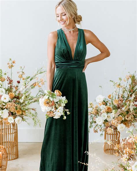 Emerald Green Bridesmaid Dresses: 12 Outfits + Faqs