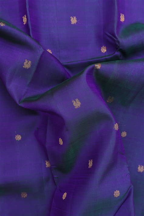 Kanchipuram Silk Saree In Forest Green With Mandala Design