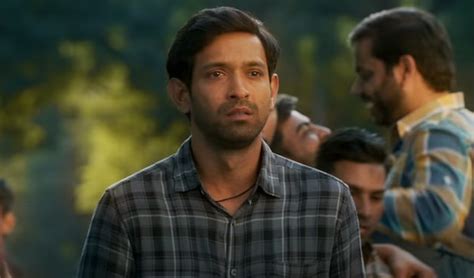 Was IPS officer Manoj Kumar Sharma, whose life inspired Vikrant Massey ...