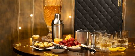 How To Host An Ultimate Card Party