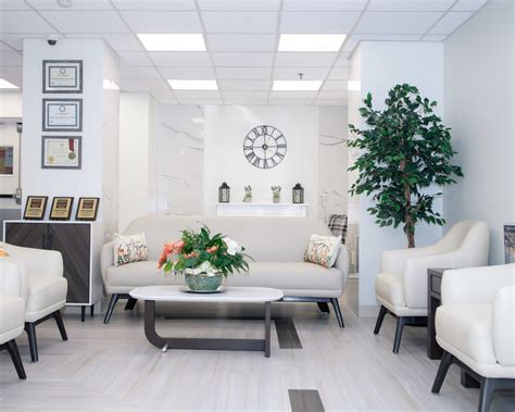 Facility - Autumn Lake - New Britain