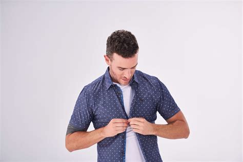 Your Guide to Oral Medication for Hyperhidrosis - Thompson Tee