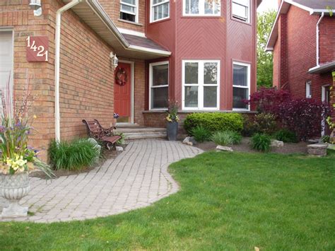 Surrounding 的图像结果