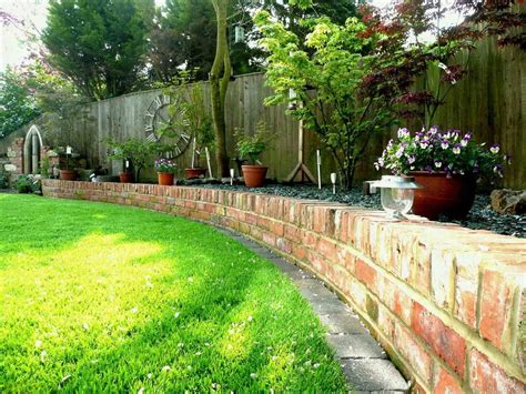 21 Brick Garden Borders and Edging Ideas You Cannot Miss | SharonSable