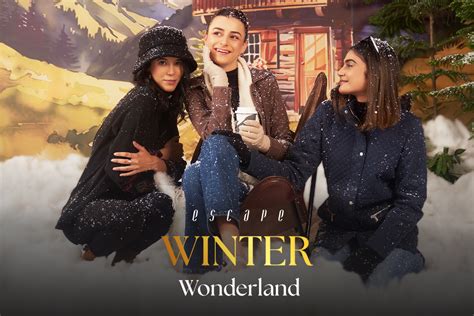 Choose Comfortable Winter Jackets for Women from Lakshita