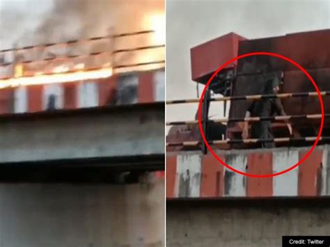 Gadar 2 Train Video Viral Sunny Deol Action on Burning Vehicles | गदर 2 ...