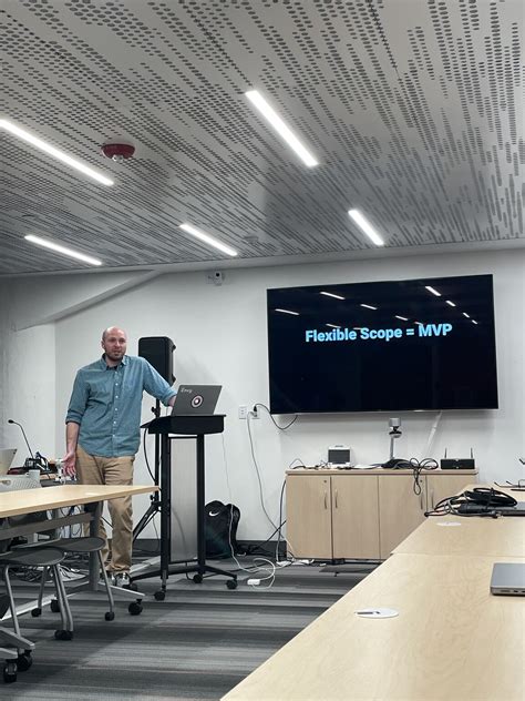 Had a great time holding a lecture and workshop on product management ...