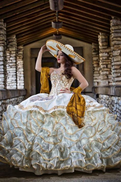 15+Trending Charro Quinceanera Dresses - Yengkiat