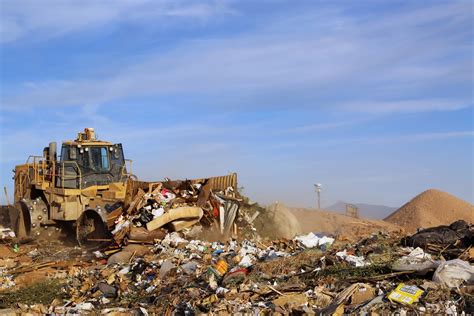 The fight against pollution in the Santa Cruz River