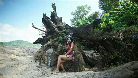 Kharia Tribe: Traditional Forest Dependency & Cultural Transformation