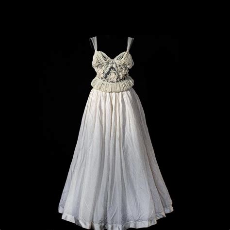 STUNNING VINTAGE BEADED WEDDING DRESS. Literally a... - Depop