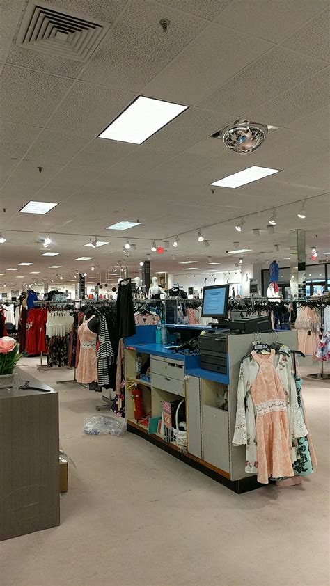 DILLARD'S - 5101 Hinkleville Rd, Paducah KY - Hours, Directions ...