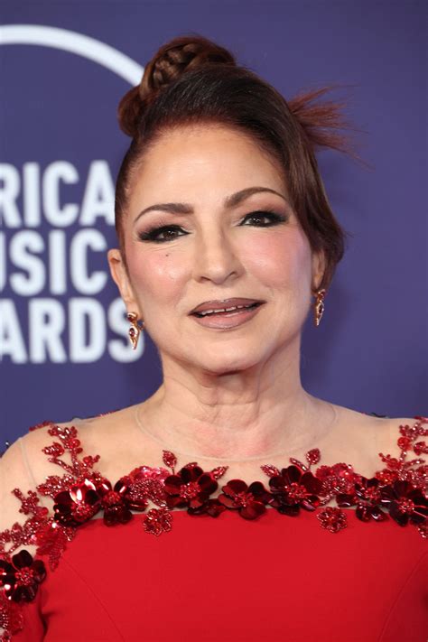 Gloria Estefan - 2025 American Music Awards, Arrivals, Las Vegas ...