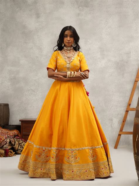 Mustard Embroidered Lehenga Choli Set – Kapda Dori