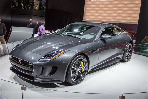 2016 Jaguar F-Type Debuts With All-Wheel Drive And Manual Transmission