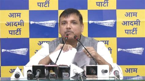 Sanjay Singh's tearing of Delhi LG's legal notice shows AAP's ...