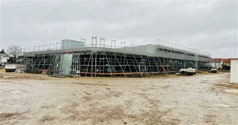 neues Hallenbad in Neutraubling soll noch dieses Jahr öffnen | charivari