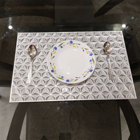 Rectangular Laser Cut Metallic Look Dining Mat Set of 6 – Loomsmith