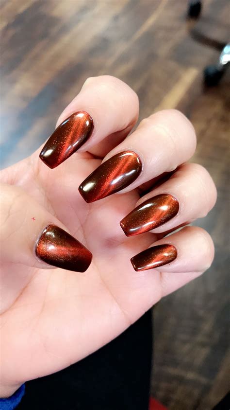 Orange Fall/ thanksgiving nails. Cat eye design | Fall thanksgiving ...